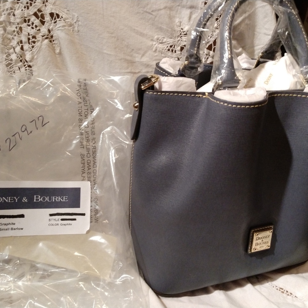 Dooney & Bourke Bag